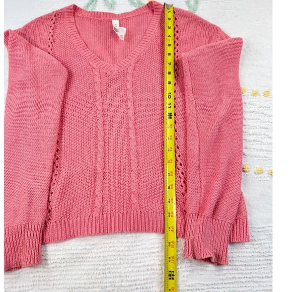 Aeropostale Women's V-Neck Knit Sweater Coral Pink Cable Stitch Medium - Picture 3 of 10